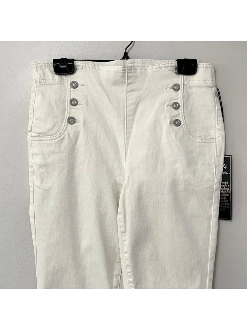 NEW DG2 Diane Gilman Ivory Bootcut Pull-On Stretch Jeans - Large - Picture 3 of 6